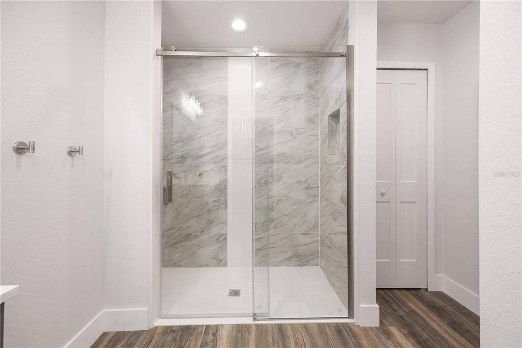 На продажу: $288,000 (3 спален, 2 ванн, 1612 Квадратных фут)