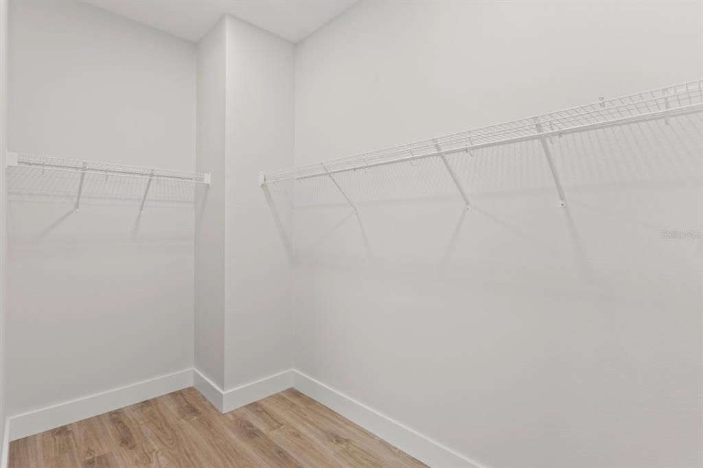 Active With Contract: $1,690,000 (5 beds, 4 baths, 2634 Square Feet)