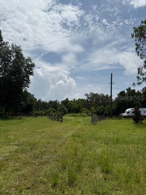 Active With Contract: $395,000 (10.00 acres)