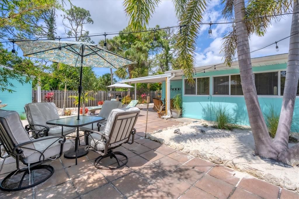 En Venta: $279,900 (2 camas, 1 baños, 885 Pies cuadrados)