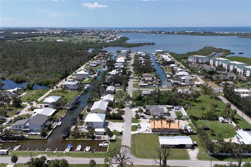 待售: $1,175,000 (4 贝兹, 3 浴室, 2636 平方英尺)