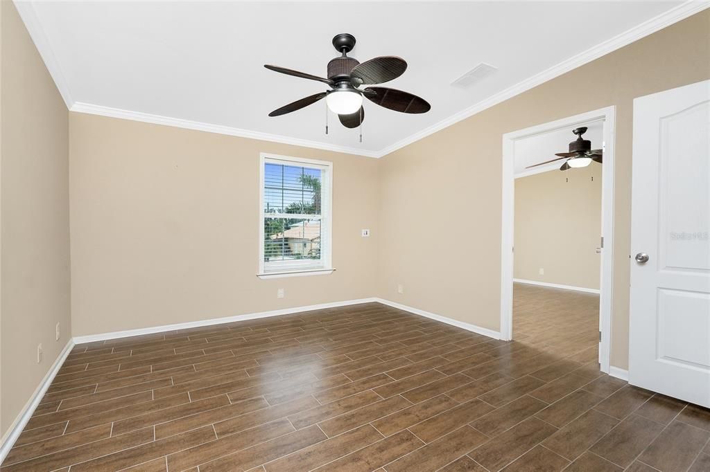 待售: $1,175,000 (4 贝兹, 3 浴室, 2636 平方英尺)