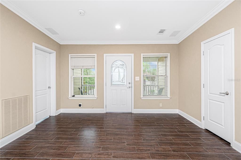 待售: $1,175,000 (4 贝兹, 3 浴室, 2636 平方英尺)