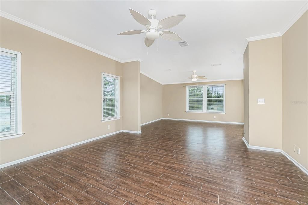 待售: $1,175,000 (4 贝兹, 3 浴室, 2636 平方英尺)