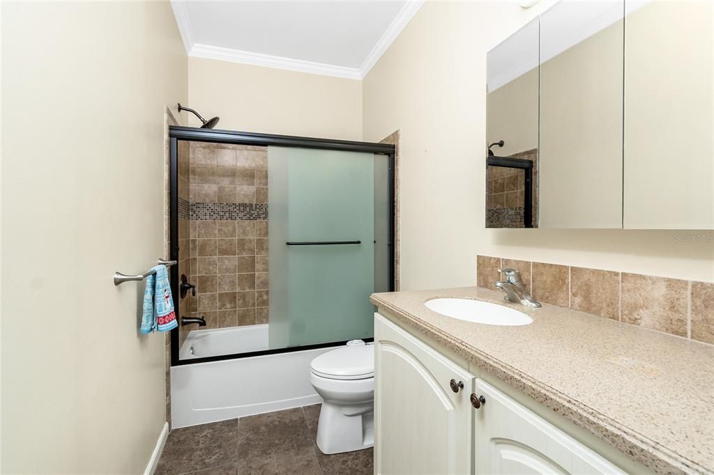 待售: $1,175,000 (4 贝兹, 3 浴室, 2636 平方英尺)