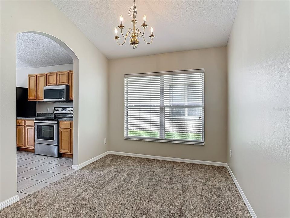 For Sale: $410,000 (5 beds, 3 baths, 2106 Square Feet)