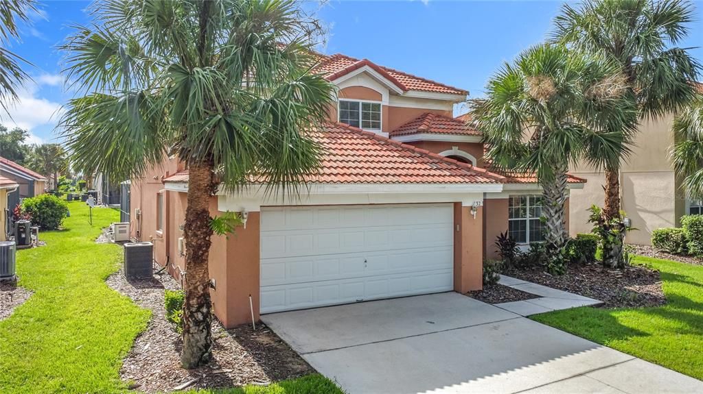 For Sale: $410,000 (5 beds, 3 baths, 2106 Square Feet)