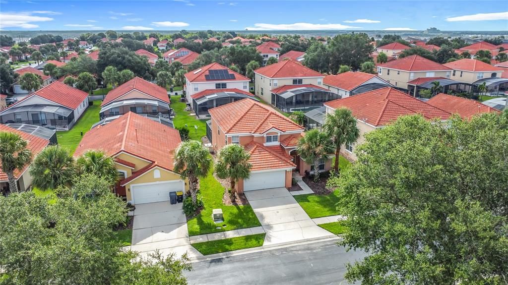 For Sale: $410,000 (5 beds, 3 baths, 2106 Square Feet)