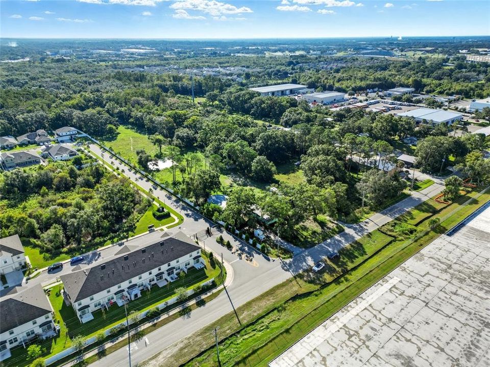 For Sale: $2,000,000 (5.00 acres)