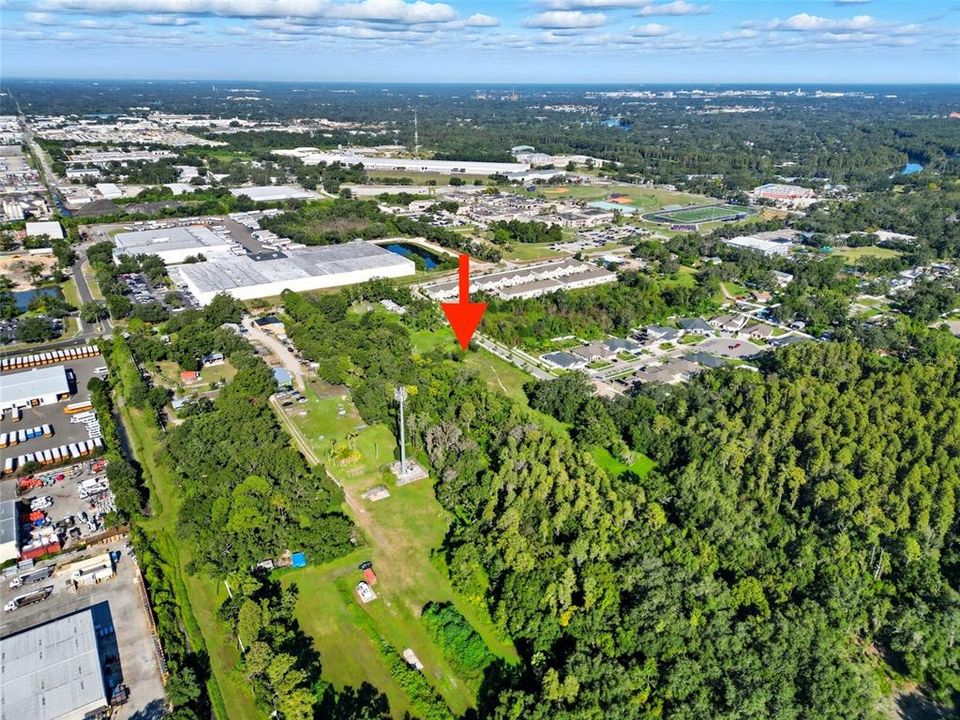 For Sale: $2,000,000 (5.00 acres)