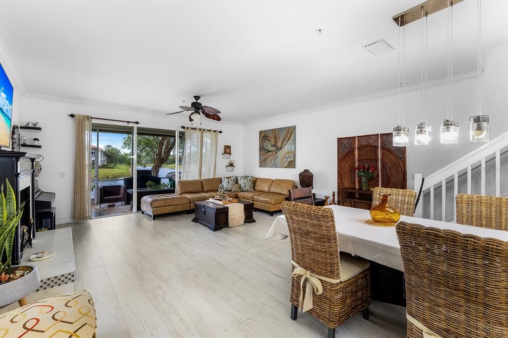 待售: $429,999 (3 贝兹, 2 浴室, 1715 平方英尺)