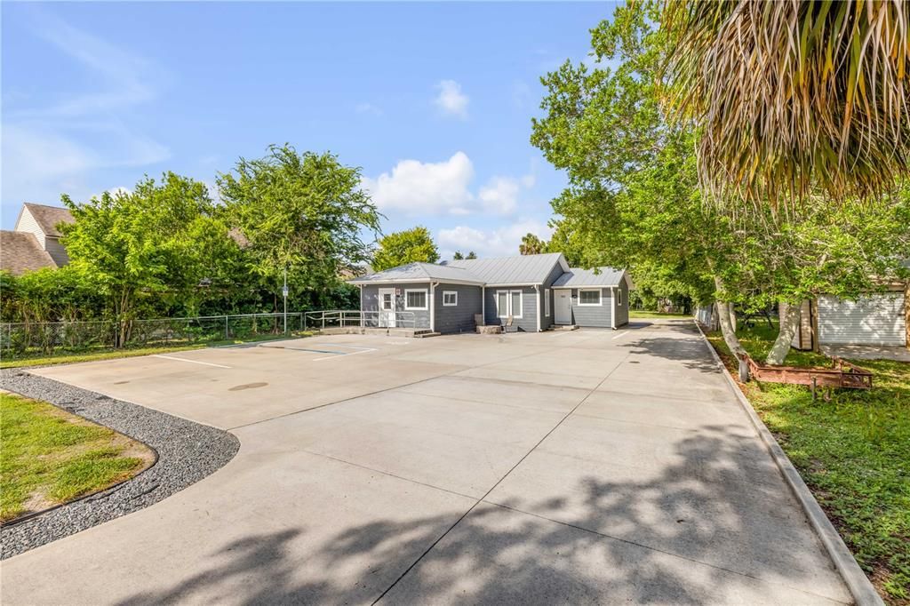 На продажу: $650,000 (0 спален, 0 ванн, 0 Квадратных фут)