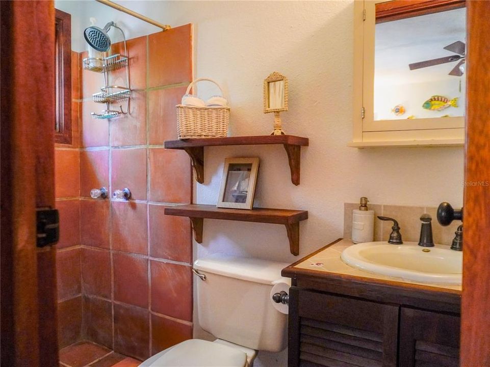 Active With Contract: $630,000 (2 beds, 3 baths, 2152 Square Feet)