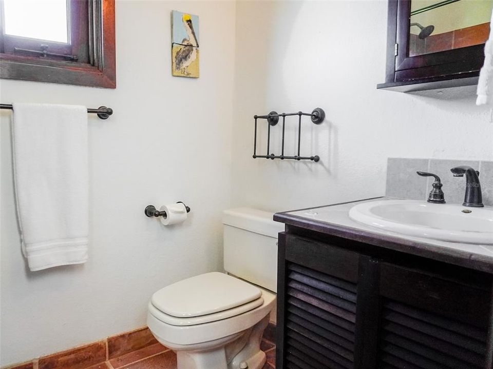 Active With Contract: $630,000 (2 beds, 3 baths, 2152 Square Feet)