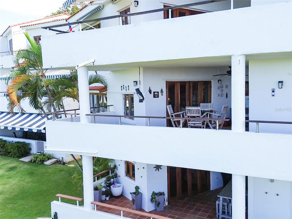 Active With Contract: $630,000 (2 beds, 3 baths, 2152 Square Feet)