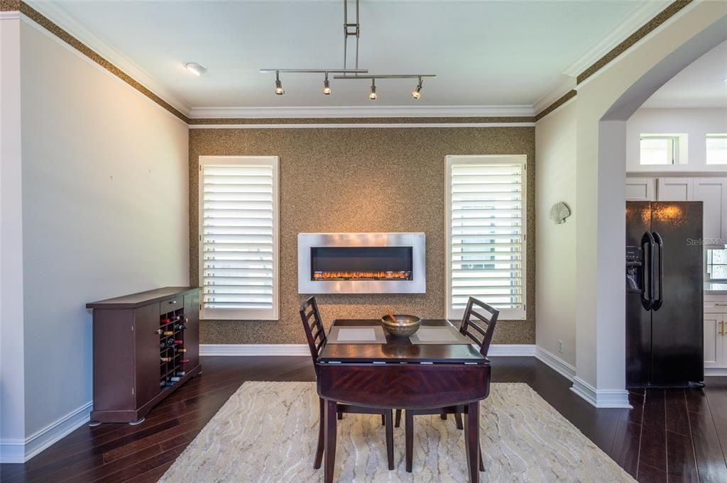 For Sale: $579,000 (3 beds, 3 baths, 2006 Square Feet)