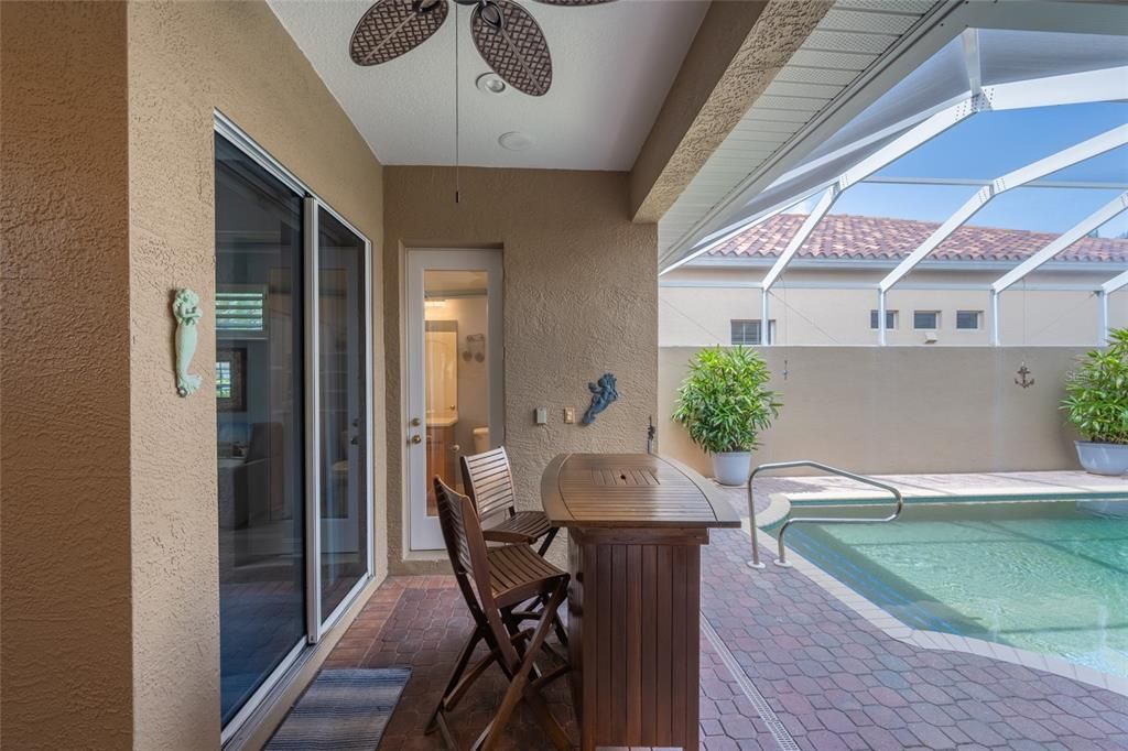 For Sale: $579,000 (3 beds, 3 baths, 2006 Square Feet)