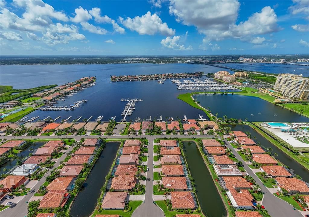 For Sale: $579,000 (3 beds, 3 baths, 2006 Square Feet)