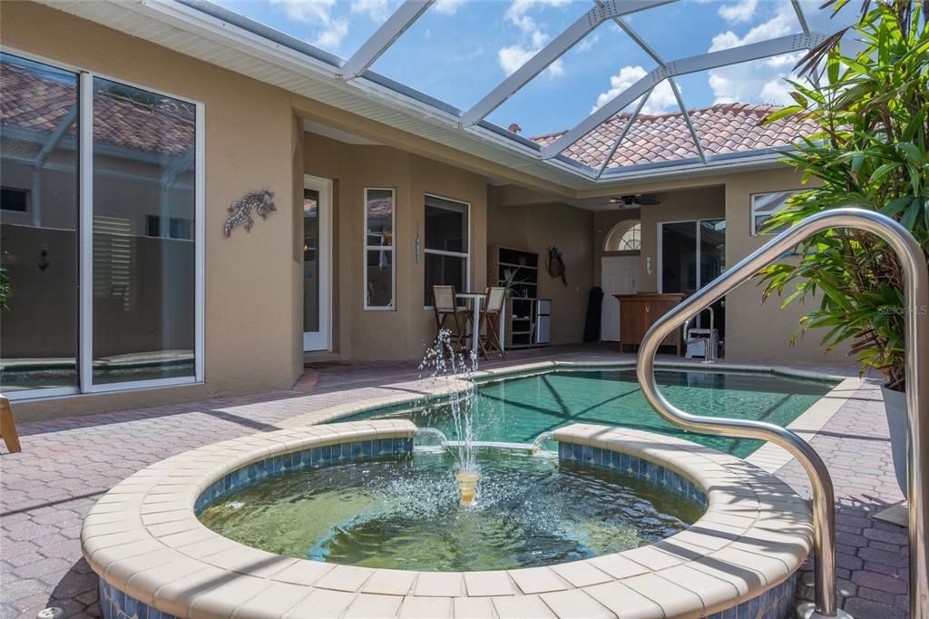 For Sale: $579,000 (3 beds, 3 baths, 2006 Square Feet)