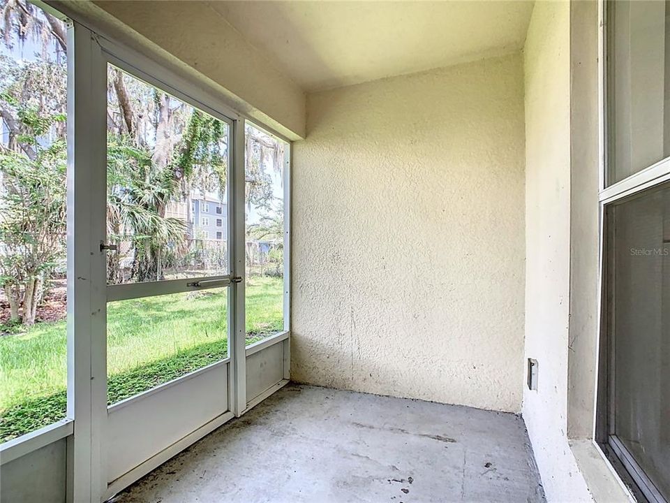 待售: $270,000 (4 贝兹, 3 浴室, 1880 平方英尺)