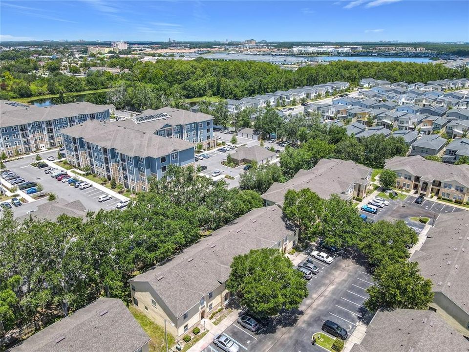 待售: $270,000 (4 贝兹, 3 浴室, 1880 平方英尺)