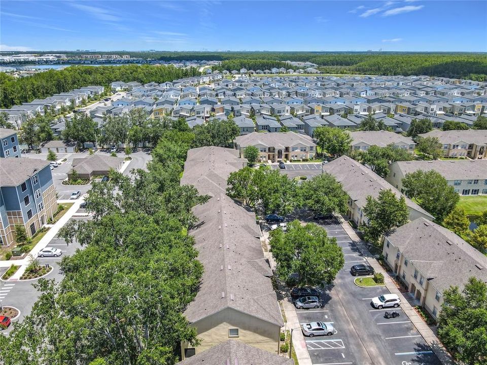 待售: $270,000 (4 贝兹, 3 浴室, 1880 平方英尺)