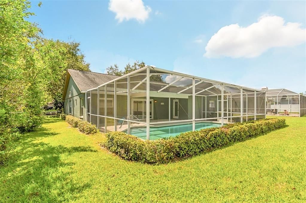 Под контрактом: $475,000 (3 спален, 2 ванн, 2070 Квадратных фут)