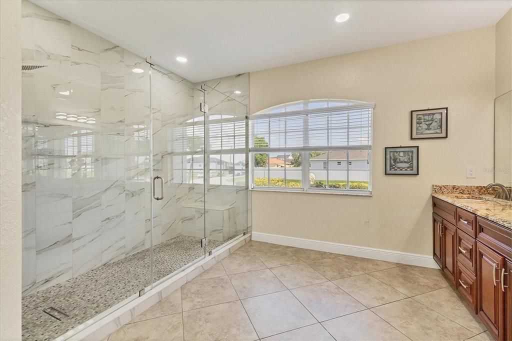 Active With Contract: $474,900 (3 beds, 2 baths, 2016 Square Feet)