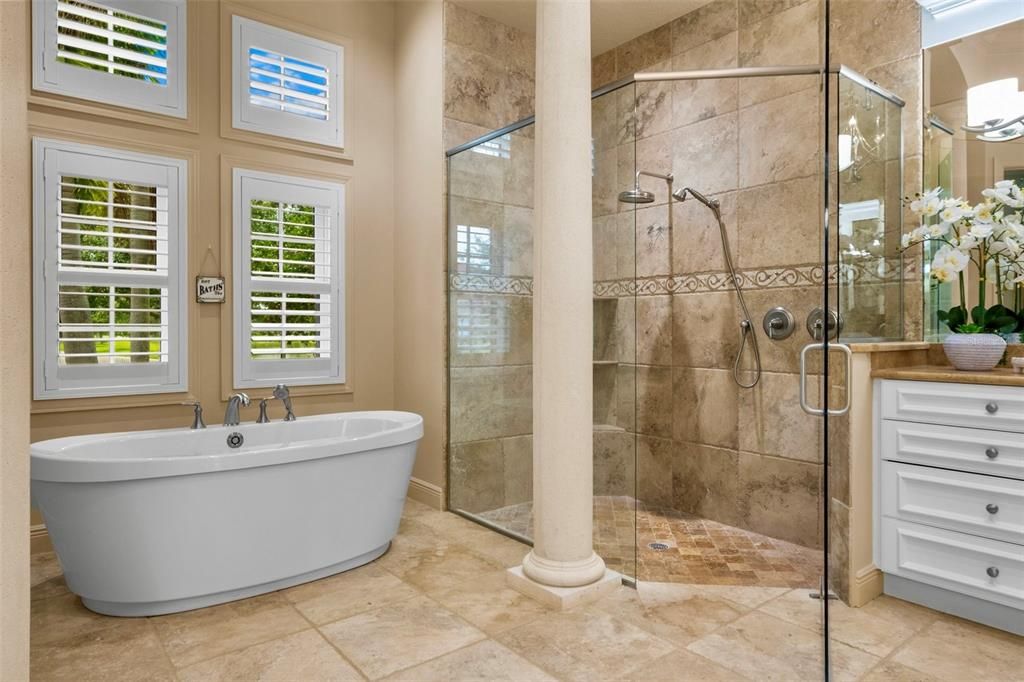 Active With Contract: $2,190,000 (3 beds, 3 baths, 4444 Square Feet)