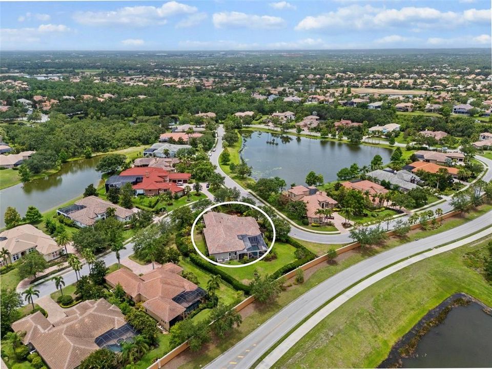 Active With Contract: $2,190,000 (3 beds, 3 baths, 4444 Square Feet)