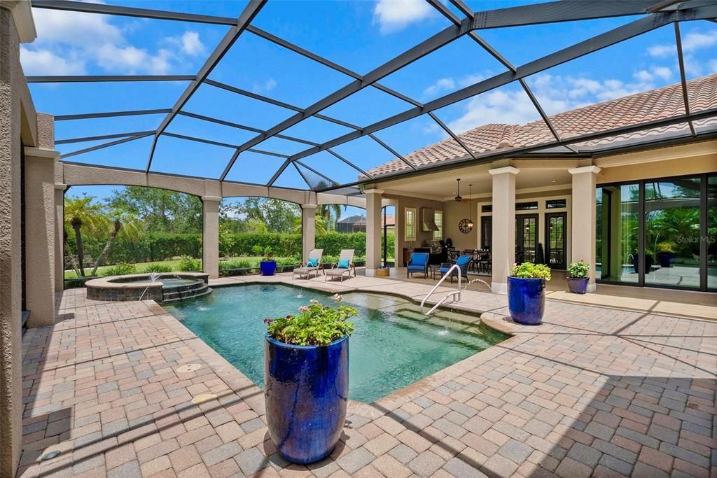 Active With Contract: $2,190,000 (3 beds, 3 baths, 4444 Square Feet)