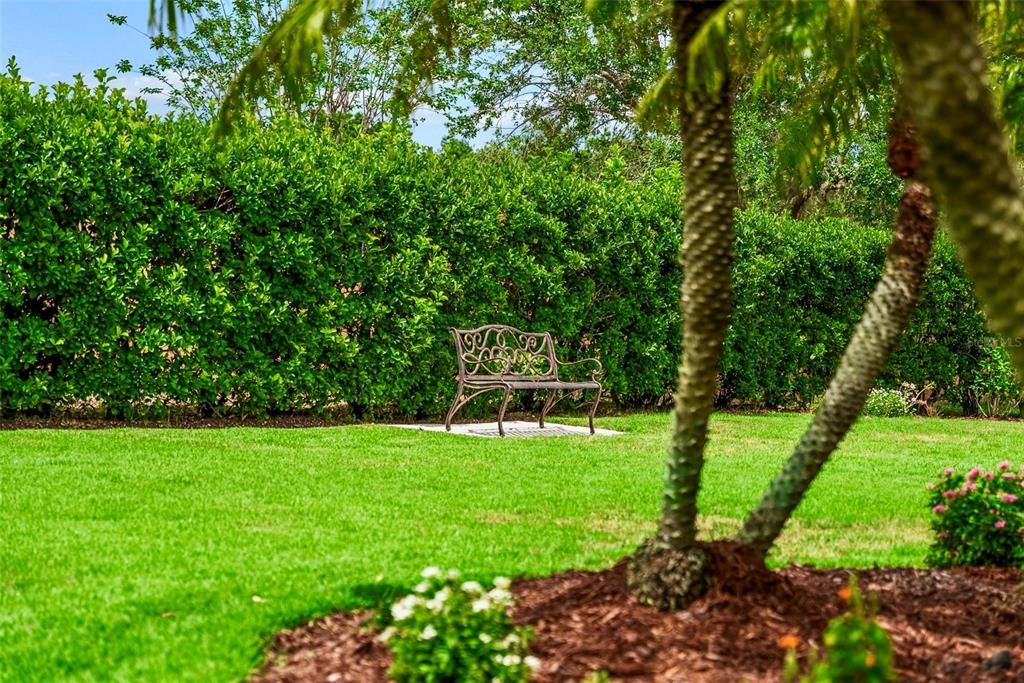 Active With Contract: $2,190,000 (3 beds, 3 baths, 4444 Square Feet)