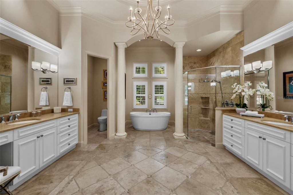 Active With Contract: $2,190,000 (3 beds, 3 baths, 4444 Square Feet)