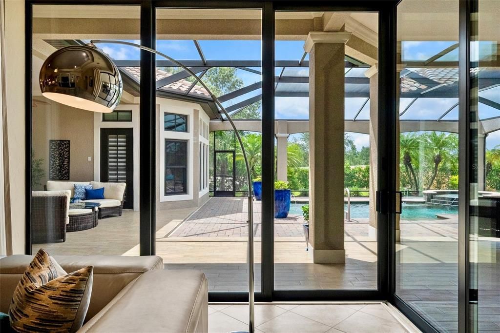 Active With Contract: $2,190,000 (3 beds, 3 baths, 4444 Square Feet)