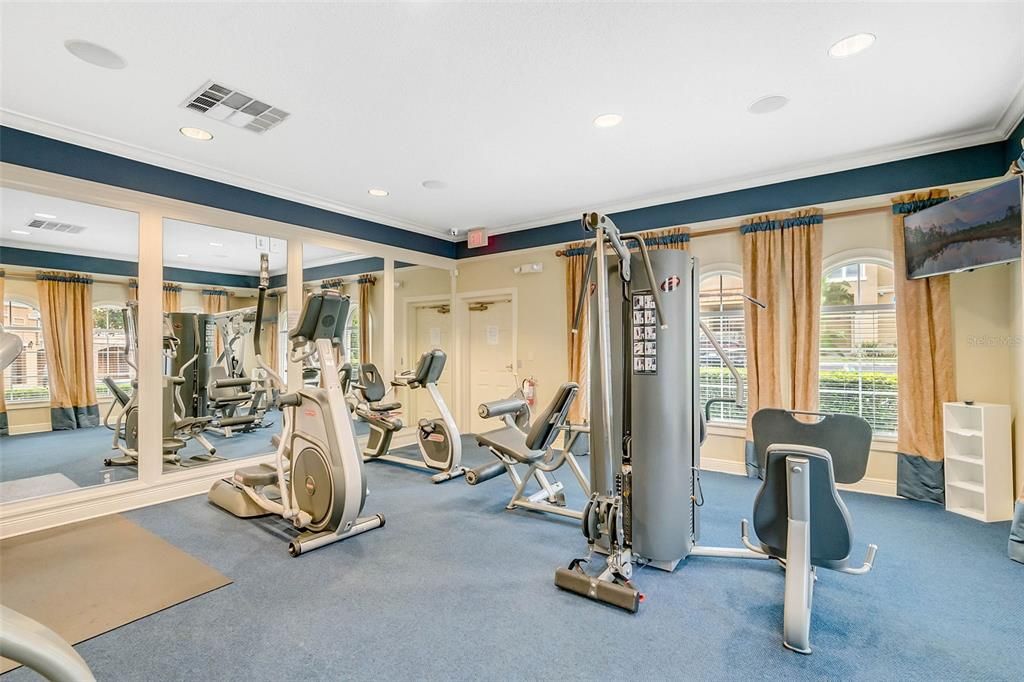 На продажу: $1,600,000 (6 спален, 6 ванн, 4251 Квадратных фут)