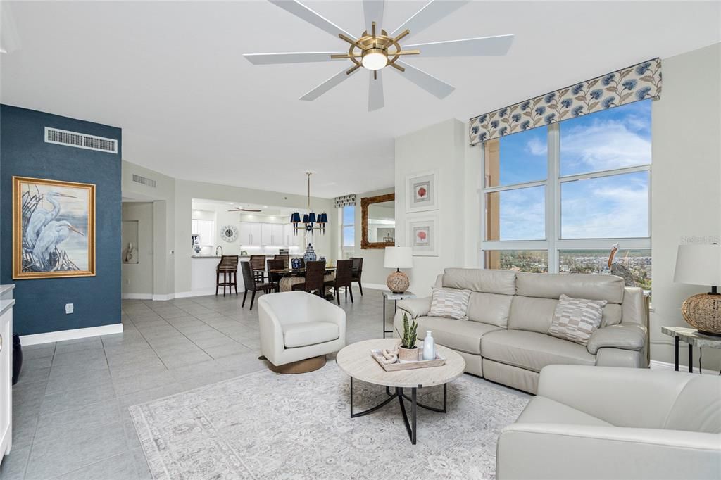 For Sale: $975,000 (3 beds, 3 baths, 2495 Square Feet)