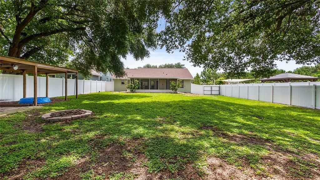 For Sale: $369,000 (3 beds, 2 baths, 1184 Square Feet)