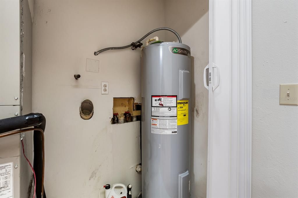 En Venta: $219,900 (3 camas, 2 baños, 984 Pies cuadrados)