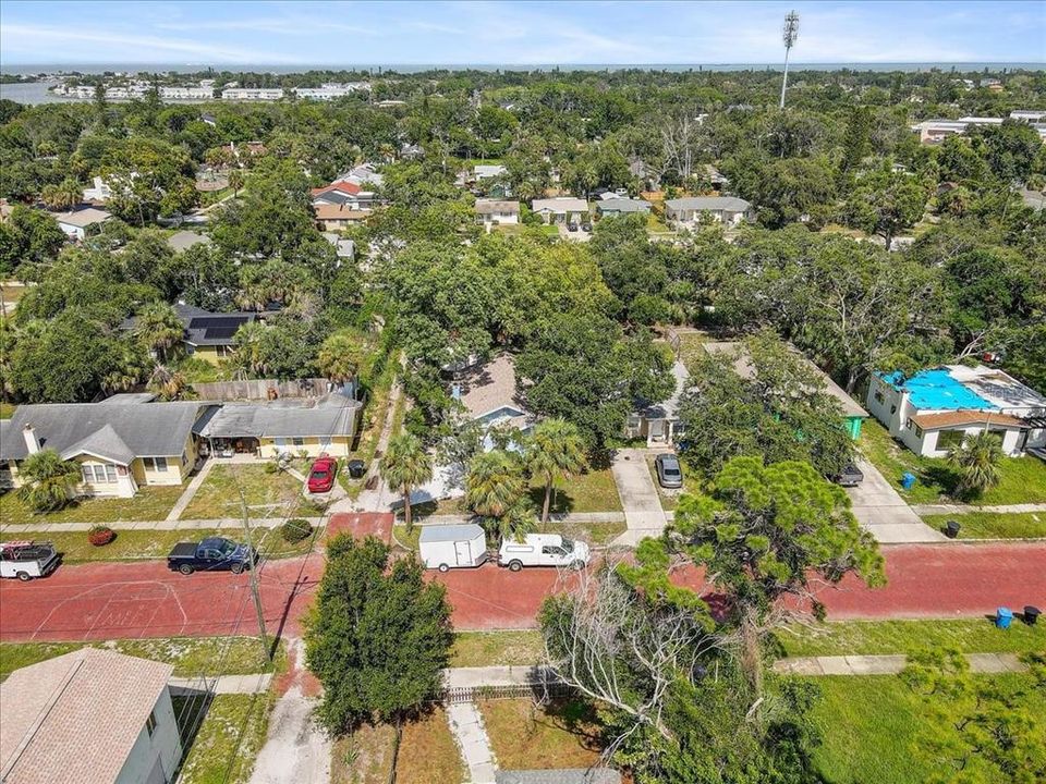 Active With Contract: $279,990 (3 beds, 2 baths, 1078 Square Feet)