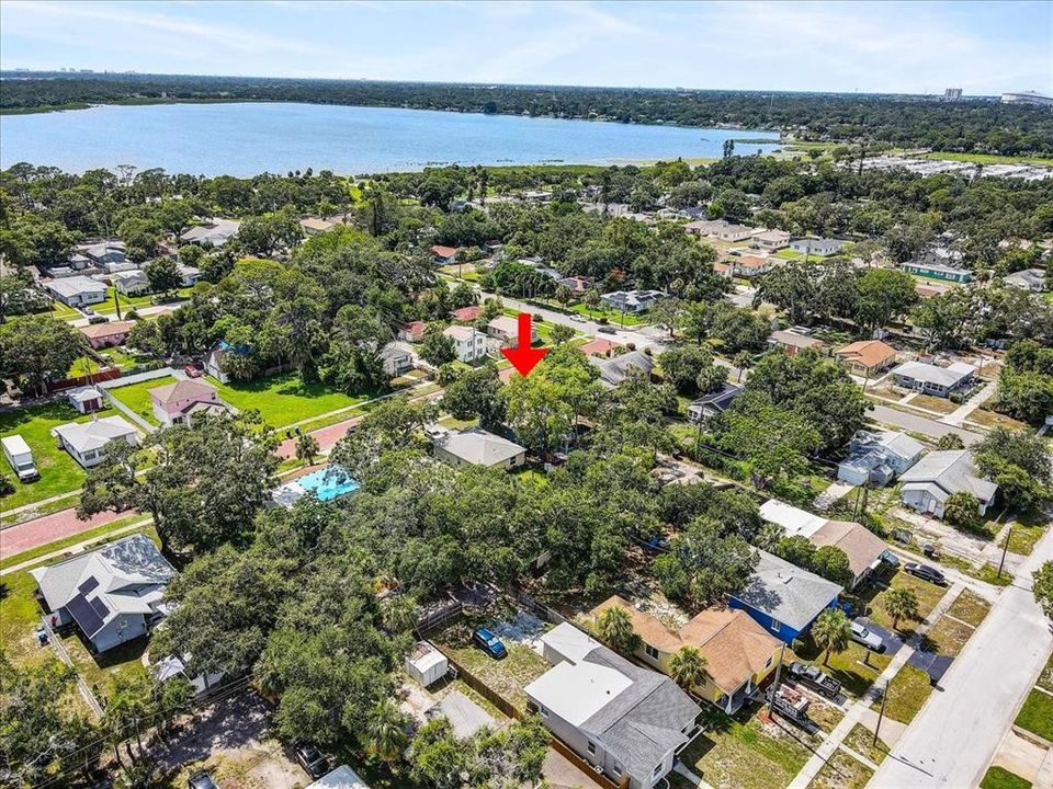 Active With Contract: $279,990 (3 beds, 2 baths, 1078 Square Feet)