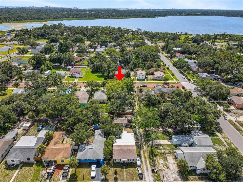 Active With Contract: $279,990 (3 beds, 2 baths, 1078 Square Feet)