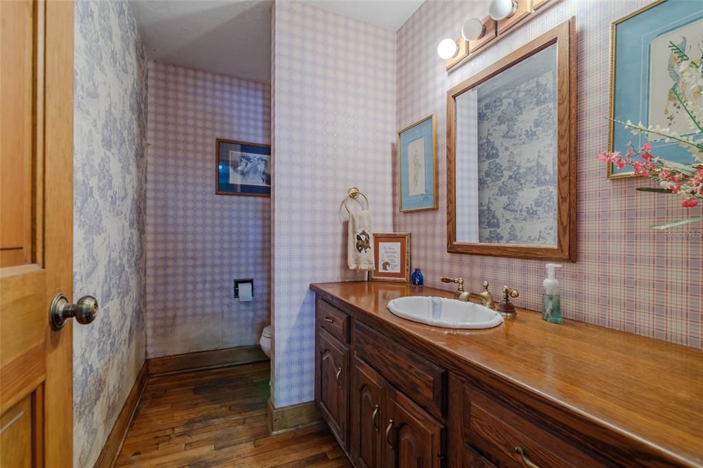 На продажу: $1,375,000 (3 спален, 2 ванн, 3444 Квадратных фут)