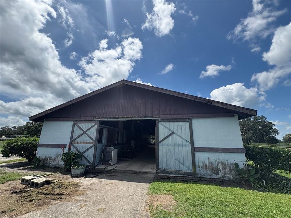 На продажу: $1,375,000 (3 спален, 2 ванн, 3444 Квадратных фут)