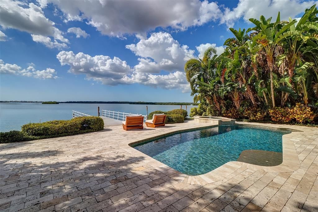 En Renta: $10,000 (3 camas, 4 baños, 3082 Pies cuadrados)