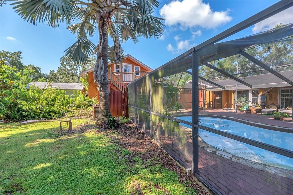 Activo con contrato: $475,000 (3 camas, 2 baños, 3244 Pies cuadrados)