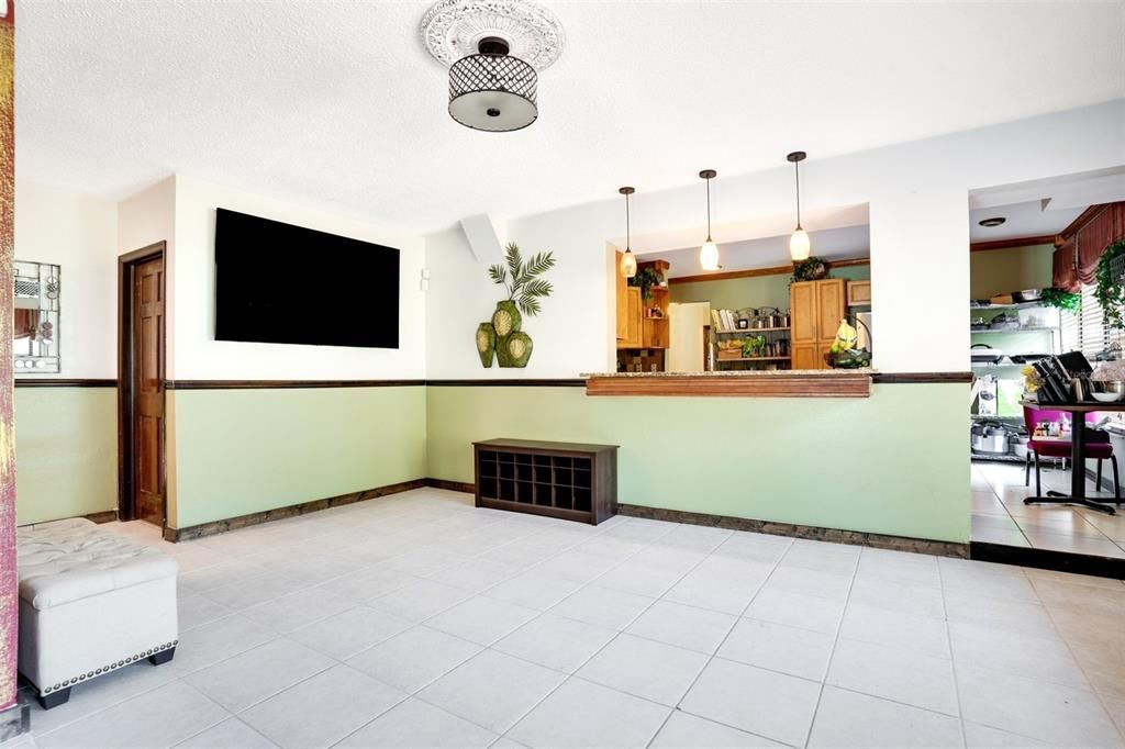 待售: $1,619,000 (20 贝兹, 0 浴室, 6794 平方英尺)