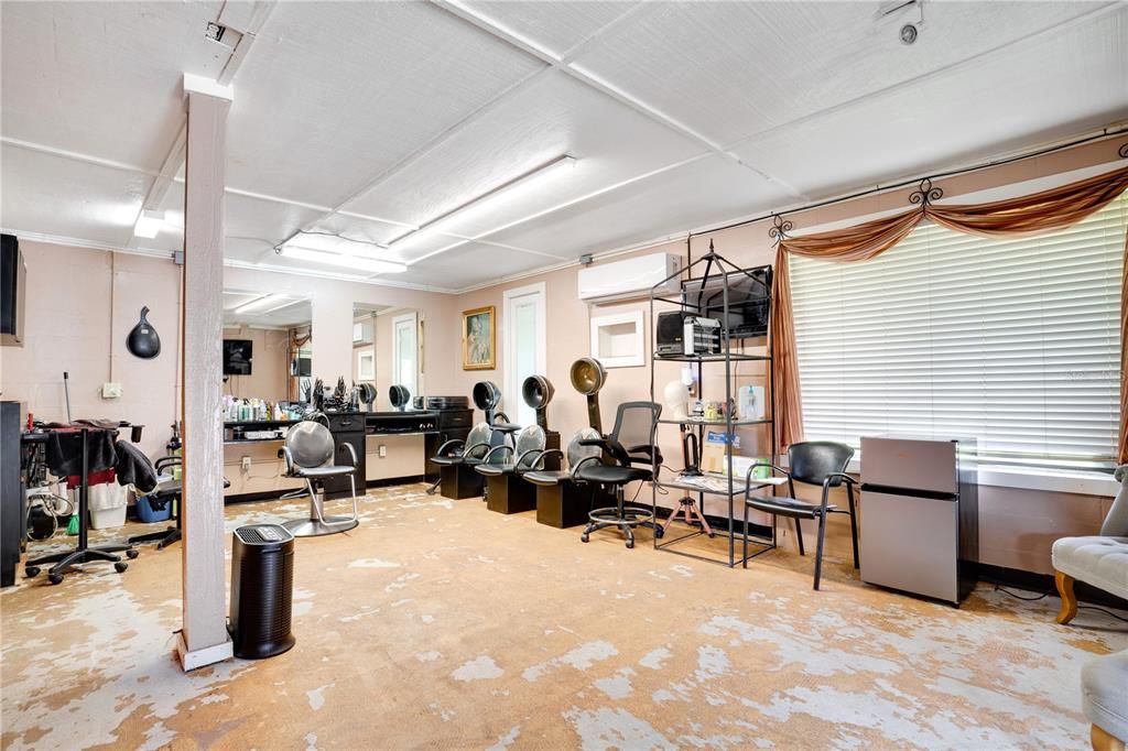 待售: $1,619,000 (20 贝兹, 0 浴室, 6794 平方英尺)