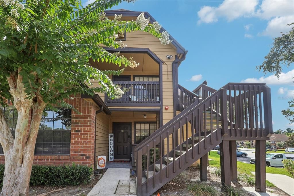 待售: $145,000 (1 贝兹, 1 浴室, 708 平方英尺)