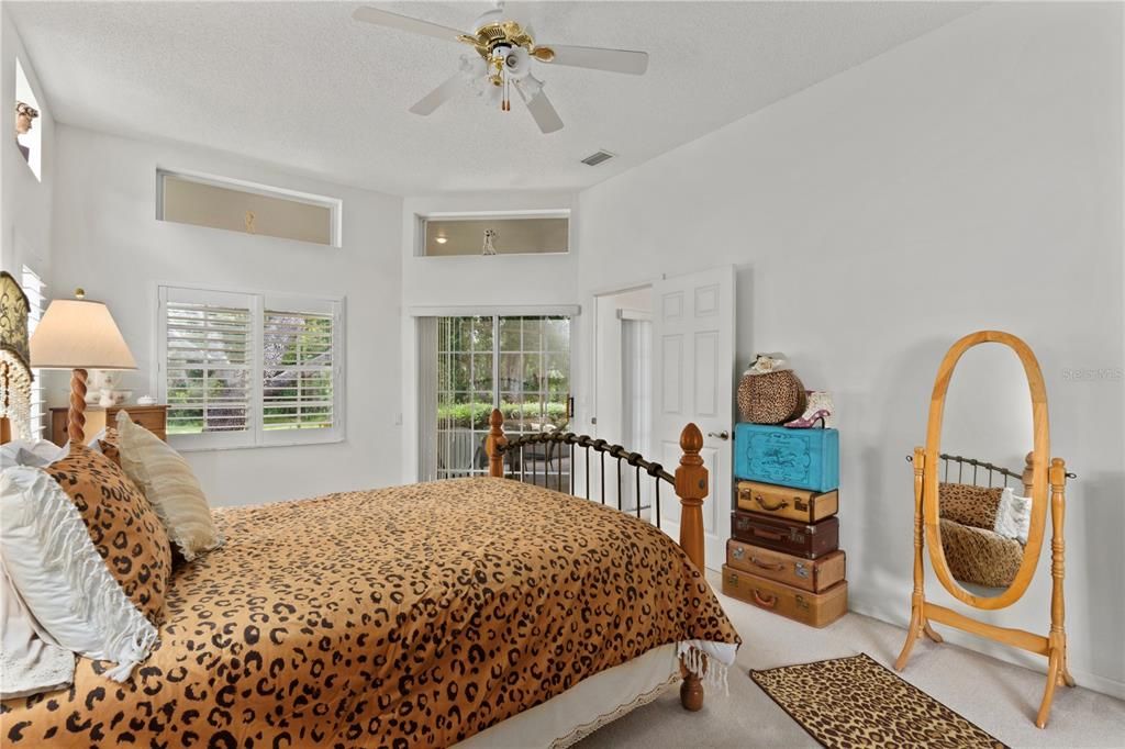 待售: $410,000 (3 贝兹, 2 浴室, 1943 平方英尺)