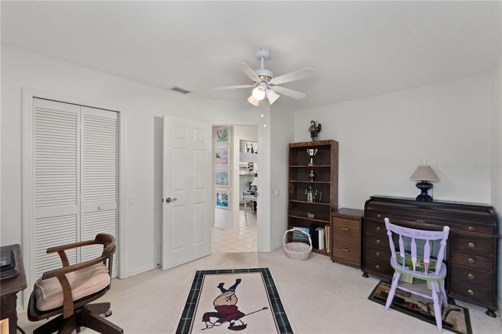 待售: $410,000 (3 贝兹, 2 浴室, 1943 平方英尺)